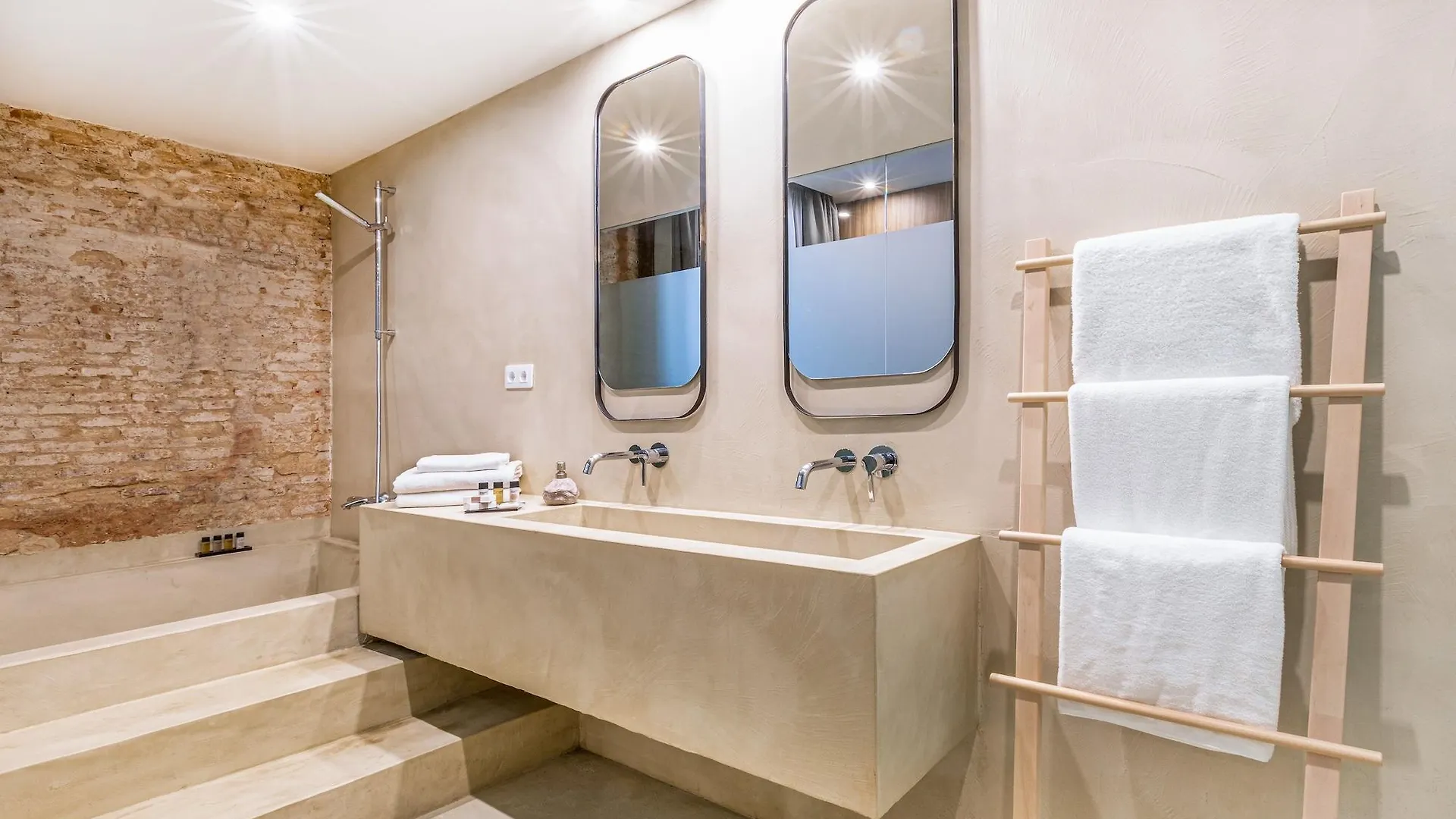 Hotel Casa Lirio Barcelona